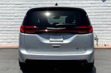 New 2023 Chrysler Pacifica Touring-L image 3