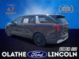 Used 2025 Kia Carnival LX image 3
