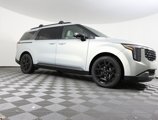 New 2025 Kia Carnival SX image 3