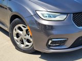 Used 2022 Chrysler Pacifica Limited image 2