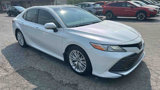Used 2019 Toyota Camry XLE image 2