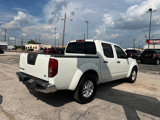 Used 2019 Nissan Frontier SV image 4
