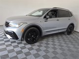 Certified 2022 Volkswagen Tiguan SE R-Line image 4