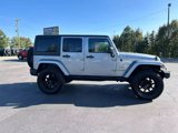Used 2018 Jeep Wrangler Unlimited Sahara image 6
