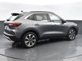 Used 2023 Ford Escape Platinum image 4
