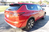 New 2025 Mitsubishi Outlander SE image 5