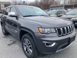 Used 2017 Jeep Grand Cherokee Limited image 3