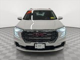 Used 2022 GMC Terrain Denali w/ Denali Premium Package image 2
