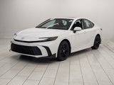 Used 2025 Toyota Camry SE image 4