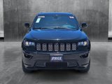 Used 2022 Jeep Grand Cherokee Laredo X image 2