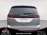 Used 2021 Chrysler Pacifica Touring-L image 4