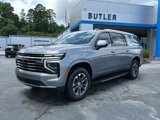 New 2025 Chevrolet Suburban LT w/ Comfort Package image 2