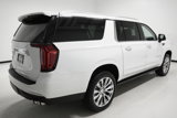 Used 2024 GMC Yukon XL Denali image 4