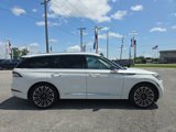 Used 2023 Lincoln Aviator Black Label w/ Dynamic Handling Package image 3