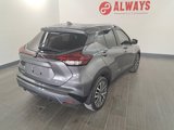 Used 2022 Nissan Kicks SV image 3