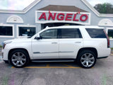 Used 2016 Cadillac Escalade Luxury image 2