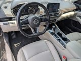 Used 2019 Nissan Altima 2.5 Platinum image 4