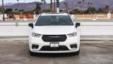 New 2025 Chrysler Pacifica Limited image 3