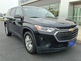Used 2021 Chevrolet Traverse LS image 2