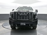 New 2025 GMC Sierra 3500 Denali Ultimate image 3