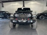 Used 2024 Jeep Wrangler Unlimited Rubicon w/ Capability Package image 3