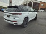 New 2025 Jeep Grand Cherokee Summit image 3