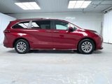 Certified 2022 Toyota Sienna XLE image 2