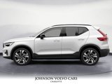 Certified 2025 Volvo XC40 B5 Plus image 5
