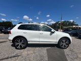 Used 2017 Volkswagen Touareg Wolfsburg Edition image 4