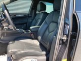 Used 2024 Porsche Macan image 5
