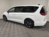 New 2026 Chrysler Pacifica Select image 6