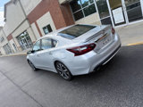 Used 2017 Nissan Altima 3.5 SR image 5