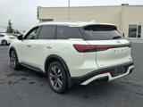 New 2025 INFINITI QX60 Luxe image 3