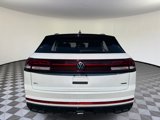 New 2026 Volkswagen Atlas Cross Sport SEL R-Line image 4