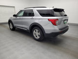 Used 2023 Ford Explorer XLT w/ Equipment Group 202A image 3