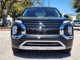 New 2025 Mitsubishi Outlander SE image 2