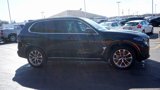 New 2025 BMW X5 xDrive50e w/ Climate Comfort Package image 4