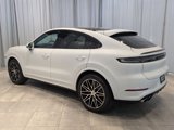 Certified 2024 Porsche Cayenne Coupe image 3