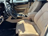 Certified 2025 Porsche Macan image 5