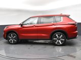 New 2025 Mitsubishi Outlander SE image 4