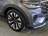 Used 2025 Ford Explorer Platinum w/ LUX Leather Package image 4