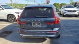 Certified 2022 Volvo XC60 B5 Inscription w/ Advanced Package image 3
