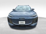 New 2025 Audi Q6 e-tron Prestige image 5