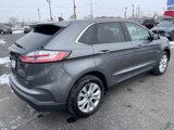 Used 2022 Ford Edge Titanium image 3