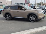 New 2025 Nissan Pathfinder Platinum w/ Cargo Package image 4