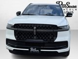 New 2025 Lincoln Navigator Reserve image 2