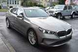 Used 2024 BMW 530i xDrive w/ Premium Package image 4