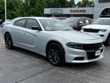 Used 2022 Dodge Charger SXT w/ Blacktop Package image 2