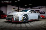 Used 2018 Nissan GT-R NISMO image 3