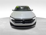 Used 2023 Volkswagen Jetta SE image 2